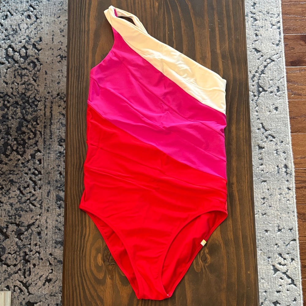 Summersalt sidestroke. 6LT.